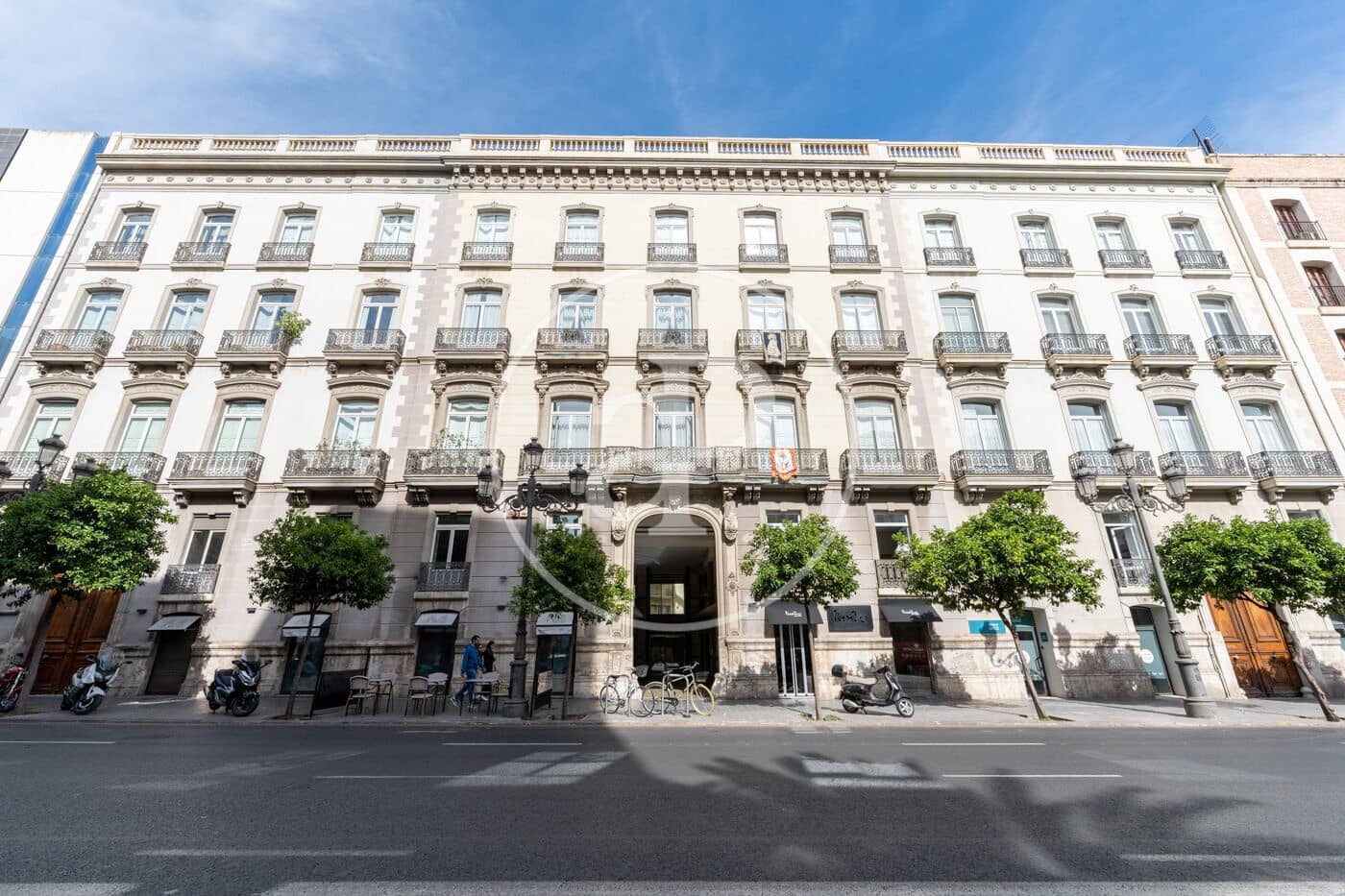 3 makuuhuone Huoneisto myytävänä paikassa Valencia kaupunki - 1 490 000 € (Ref: 9896875)
