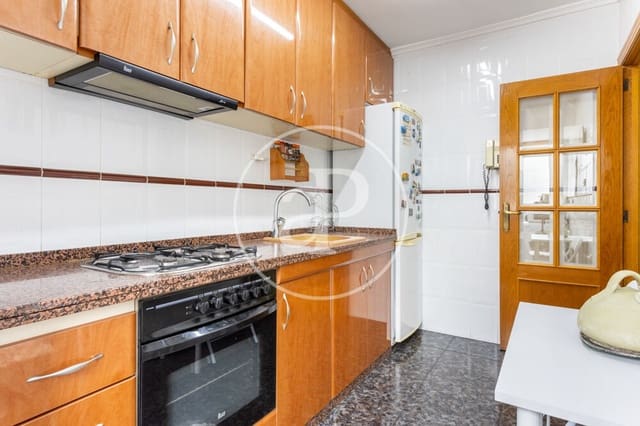 3 bedroom Apartment for sale in Alfafar - € 185,000 (Ref: 9896876)