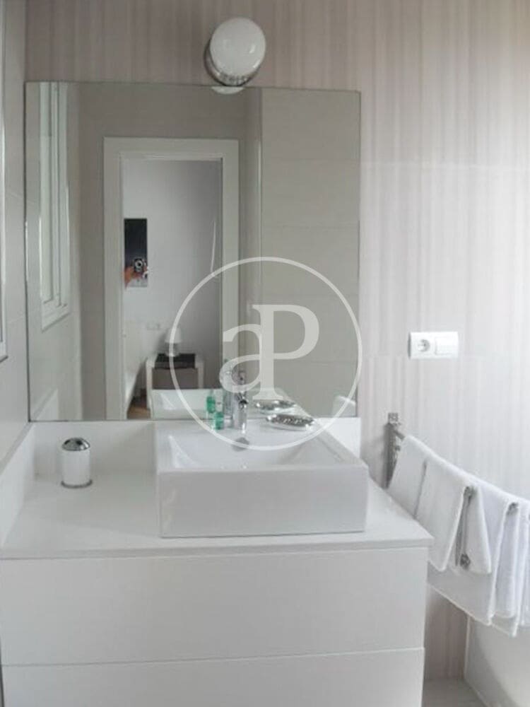2 sovrum Lägenhet till salu i Valencia stad - 475 000 € (Ref: 9899660)