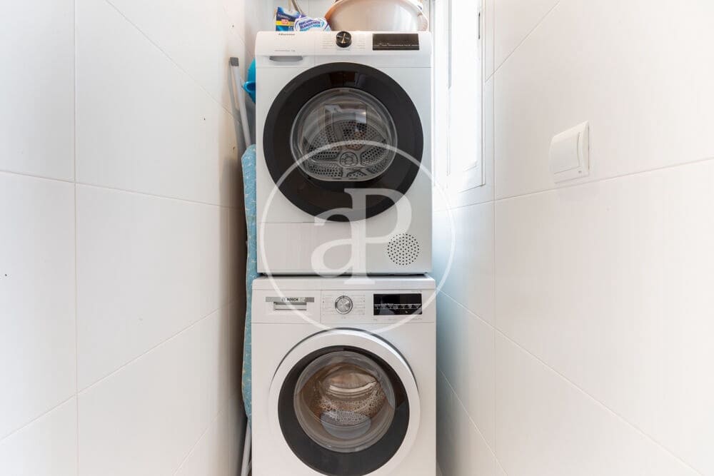 Apartamento de 2 habitaciones en València ciudad en venta - 475.000 € (Ref: 9899660)