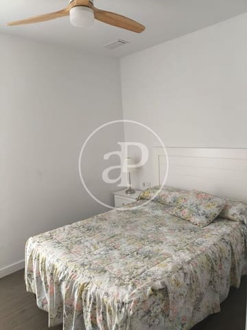 3 bedroom Apartment for rent in Arrancapins, Valencia city - € 2,500 (Ref: 9899661)