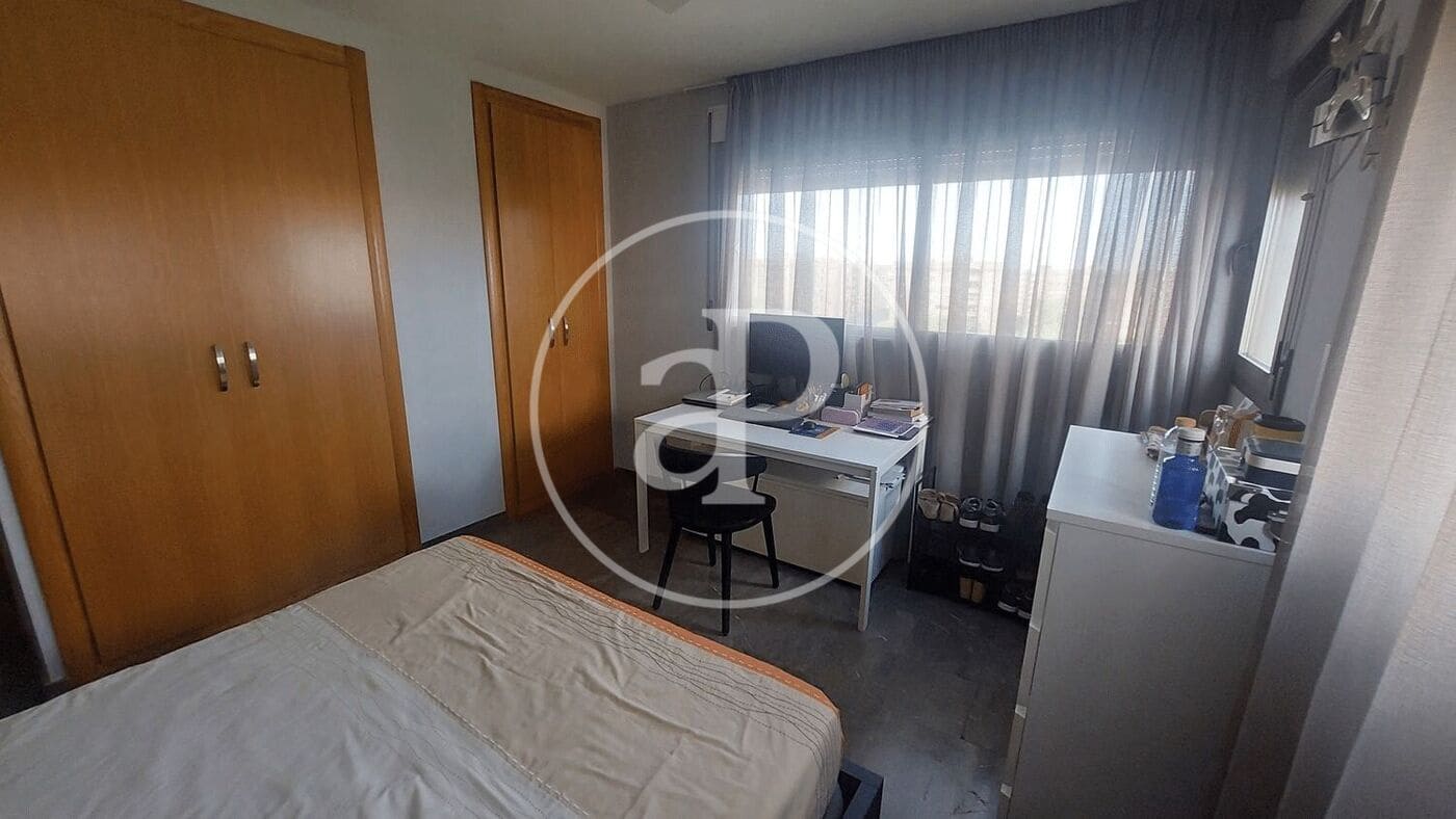 3 bedroom Apartment for rent in Valencia city - € 1,450 (Ref: 9899662)