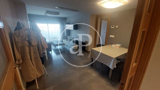 3 bedroom Apartment for rent in Sant Marcel.li, Valencia city - € 1,450 (Ref: 9899662)