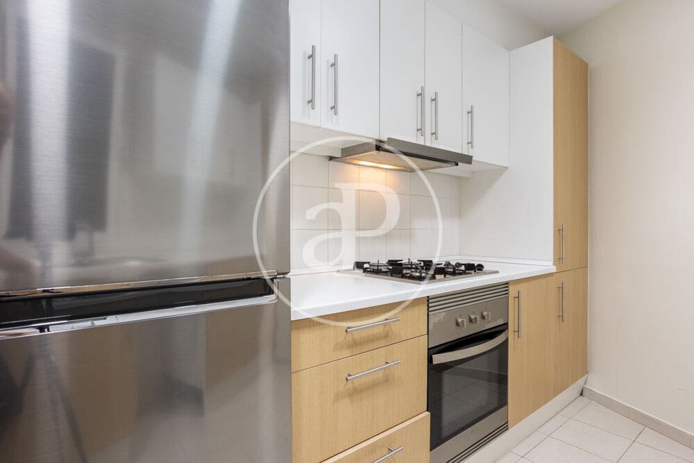3 Zimmer Apartment zu vermieten in Valencia Stadt - 2.250 € (Ref: 9904654)