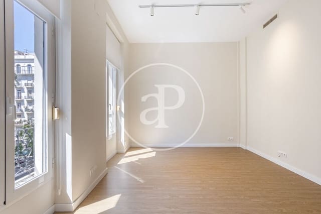3 Zimmer Apartment zu vermieten in La Gran Via, València Stadt - 2.250 € (Ref: 9904654)