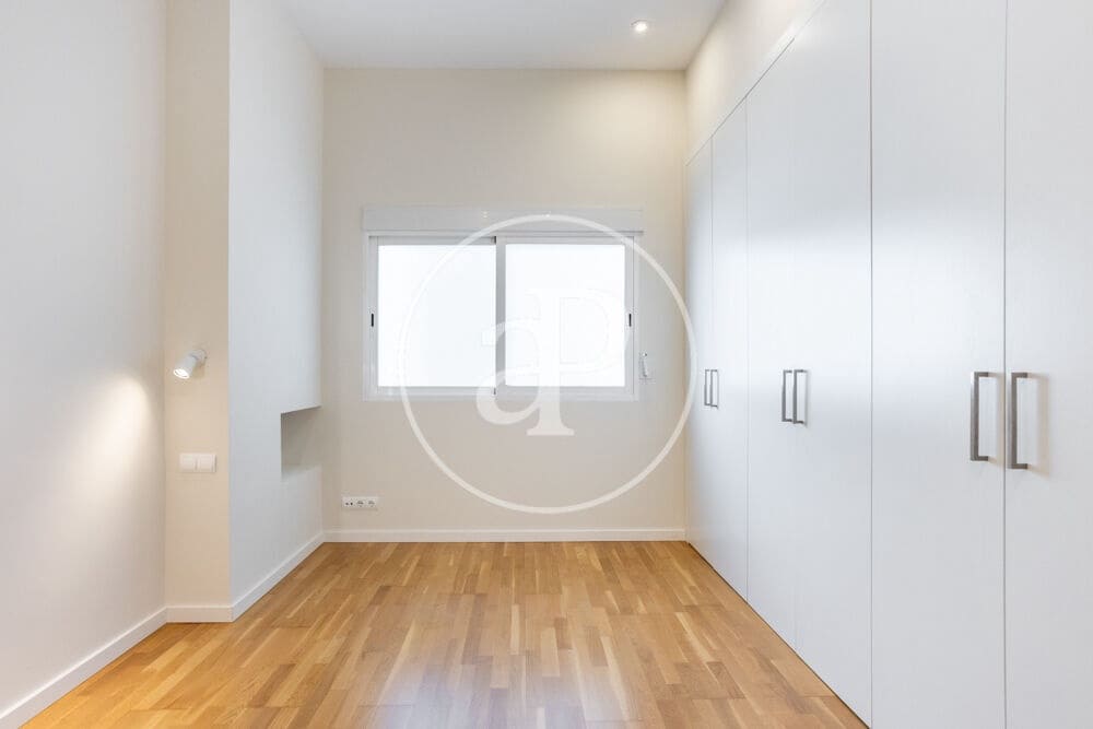3 Zimmer Apartment zu vermieten in Valencia Stadt - 2.250 € (Ref: 9904654)