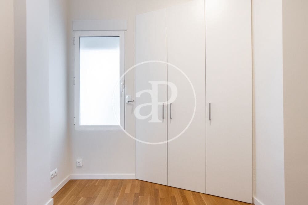 3 Zimmer Apartment zu vermieten in Valencia Stadt - 2.250 € (Ref: 9904654)
