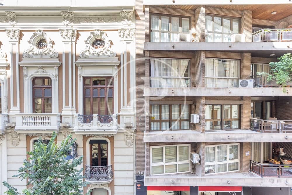1 soveværelse Lejlighed til leje i Valencia by - € 2.000 (Ref: 9904655)