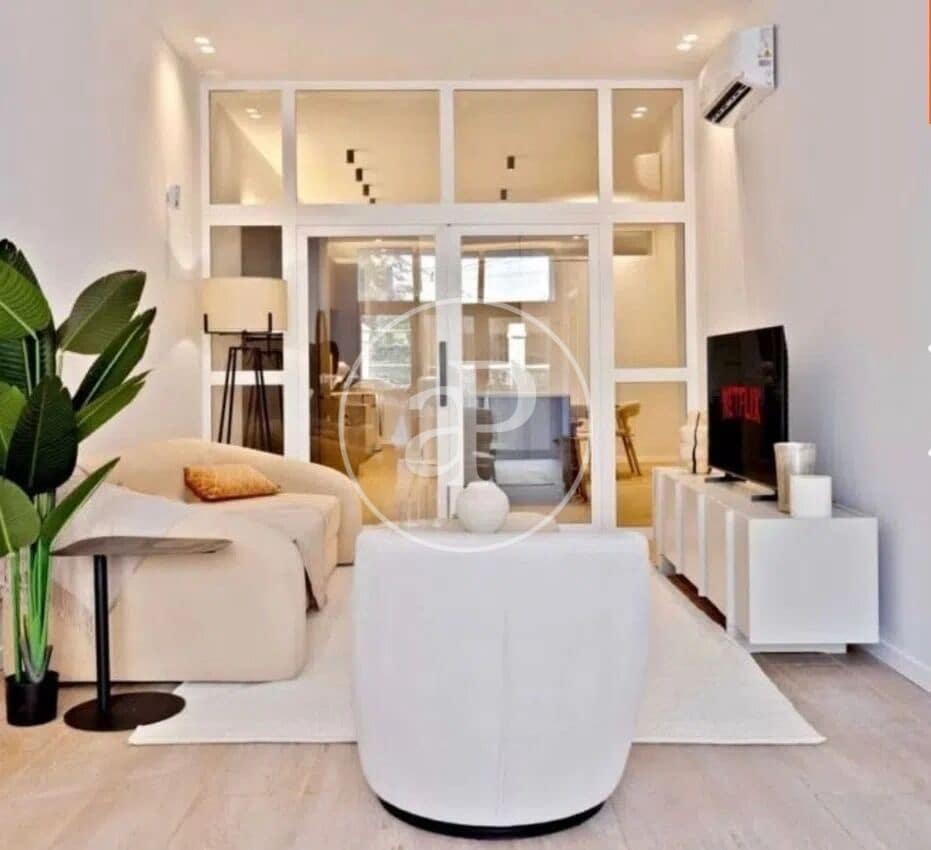 2 makuuhuone Huoneisto vuokrattavana paikassa Valencia kaupunki - 1 900 € (Ref: 9904656)