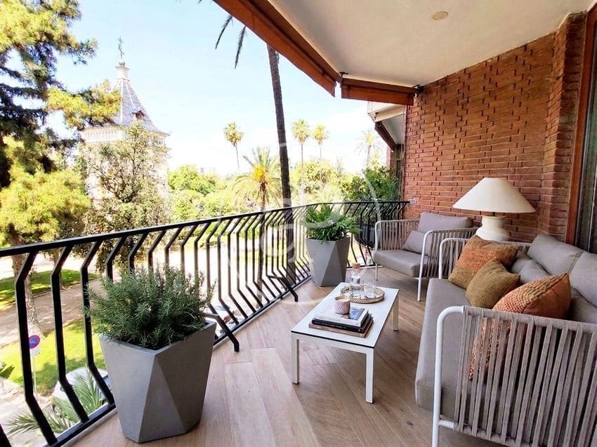4 Zimmer Apartment zu vermieten in Valencia Stadt - 4.500 € (Ref: 9904657)