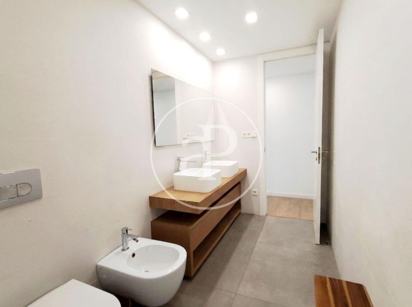4 Zimmer Apartment zu vermieten in Valencia Stadt - 4.500 € (Ref: 9904657)
