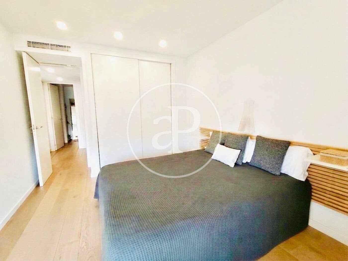 4 Zimmer Apartment zu vermieten in Valencia Stadt - 4.500 € (Ref: 9904657)