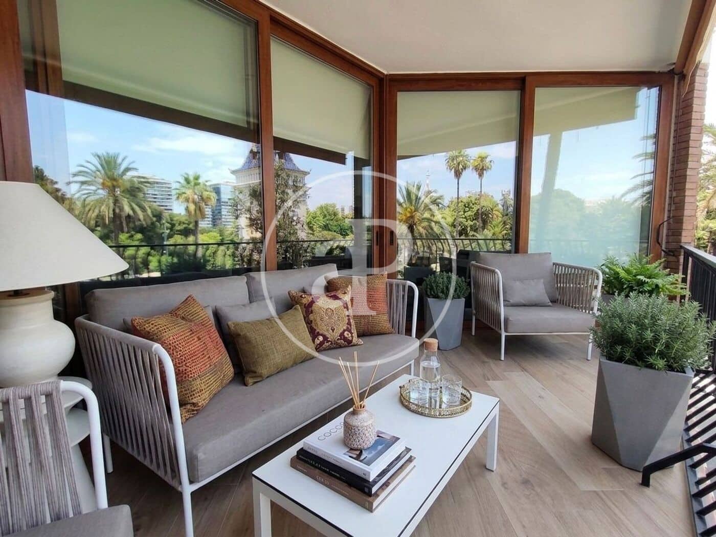4 Zimmer Apartment zu vermieten in Valencia Stadt - 4.500 € (Ref: 9904657)
