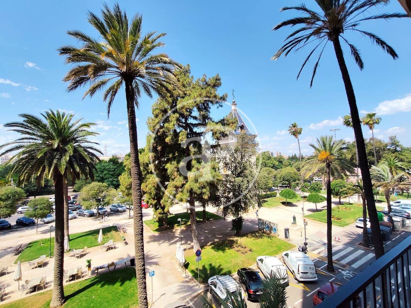 4 Zimmer Apartment zu vermieten in Valencia Stadt - 4.500 € (Ref: 9904657)