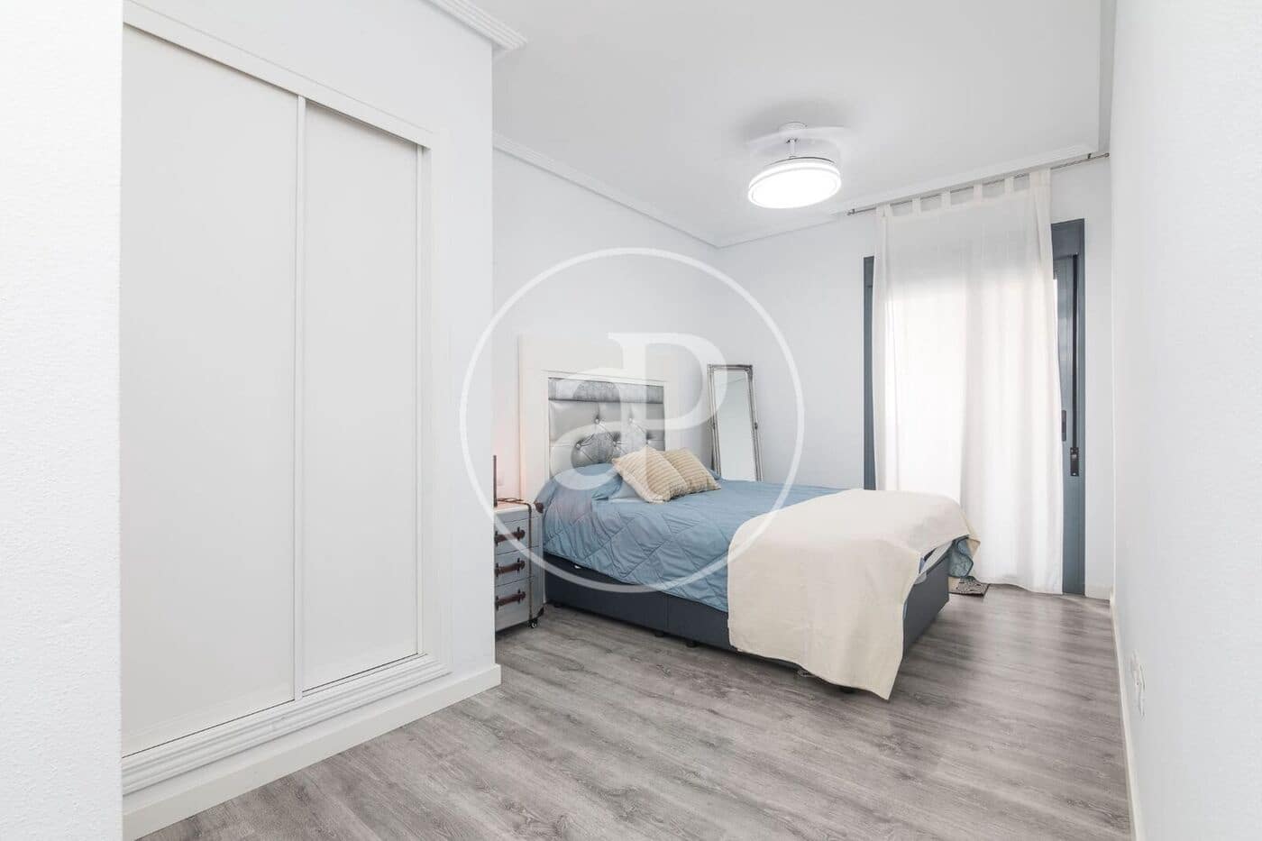 2 sypialnia Apartament do wynajęcia w Arenales del Sol z basenem - 1 500 € (Ref: 9904658)