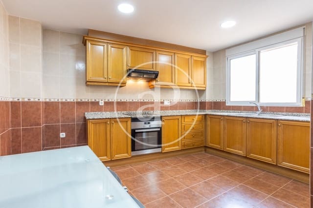 3 makuuhuone Huoneisto myytävänä paikassa Onda - 150 000 € (Ref: 9908082)
