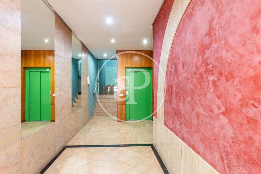 2 sovrum Lägenhet till salu i Castello de la Plana - 227 000 € (Ref: 9908083)