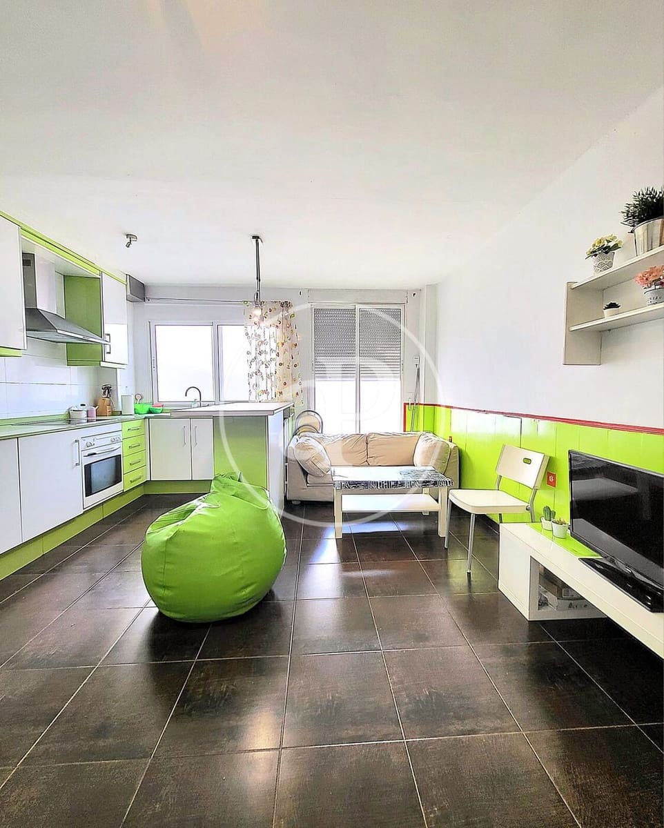 4 Zimmer Apartment zu vermieten in Valencia Stadt - 1.500 € (Ref: 9908084)