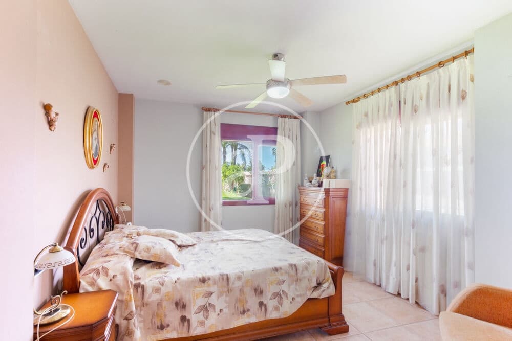4 bedroom Villa for sale in Almarda with pool - € 1,075,000 (Ref: 9908085)