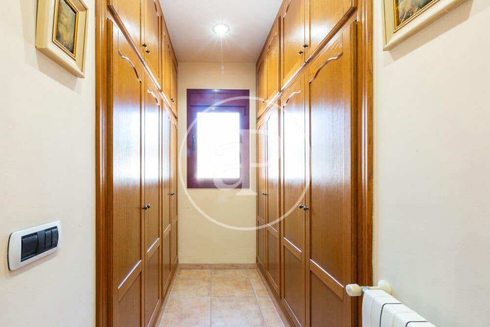 4 bedroom Villa for sale in Almarda with pool - € 1,075,000 (Ref: 9908085)