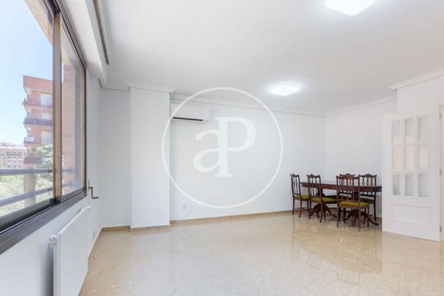 4 makuuhuone Huoneisto myytävänä paikassa Patraix, Valencia kaupunki - 395 000 € (Ref: 9908086)