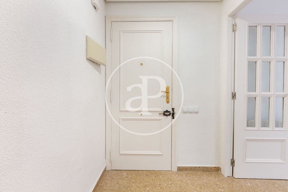 4 makuuhuone Huoneisto myytävänä paikassa Valencia kaupunki - 395 000 € (Ref: 9908086)