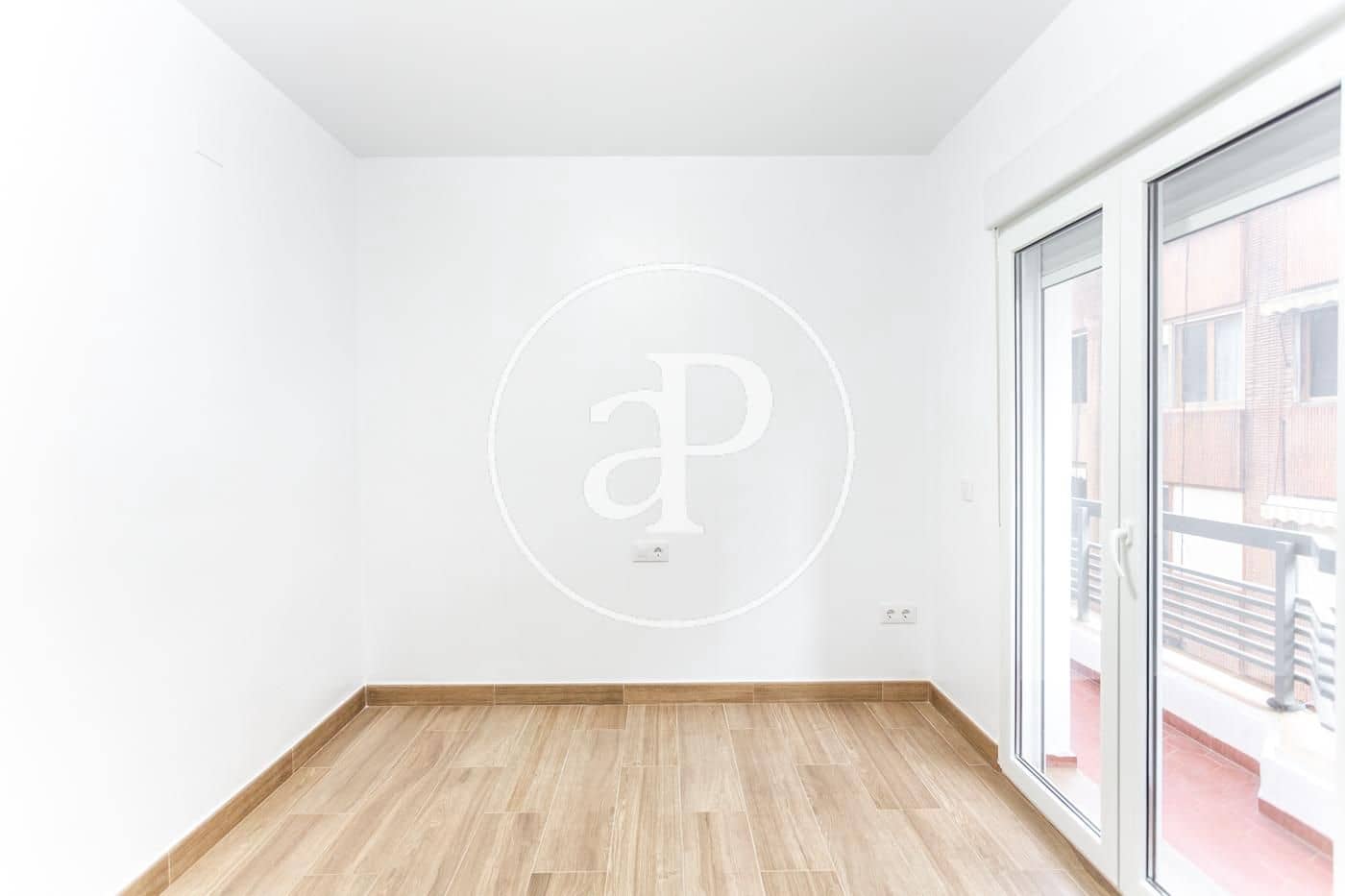 3 bedroom Apartment for rent in L'Eliana with garage - € 1,200 (Ref: 9908087)