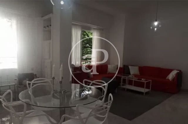 4 soveværelse Lejlighed til leje i Russafa, Valencia by - € 2.000 (Ref: 9908088)