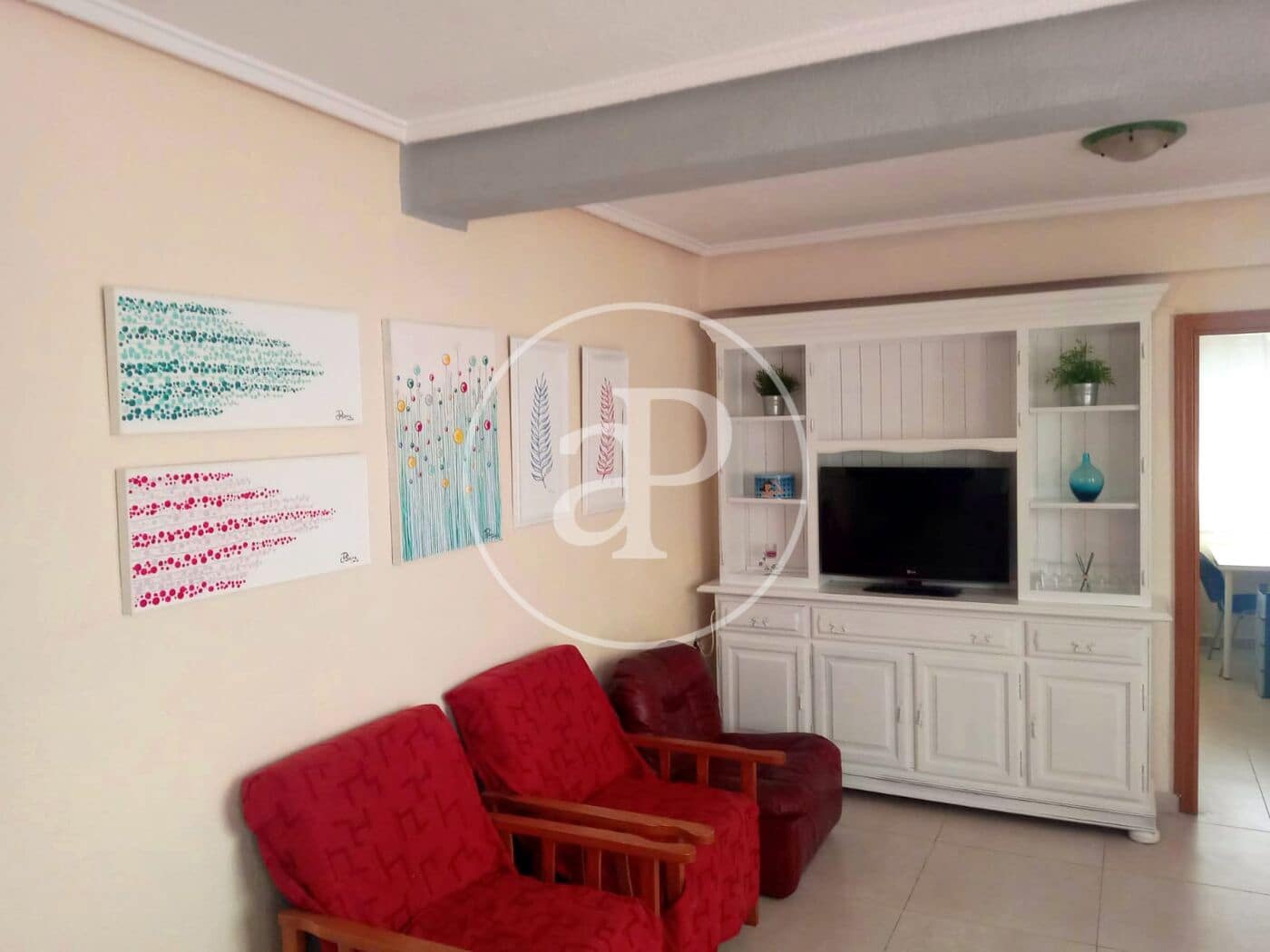 4 slaapkamer Appartement te huur in Valencia stad - € 1.500 (Ref: 9911189)