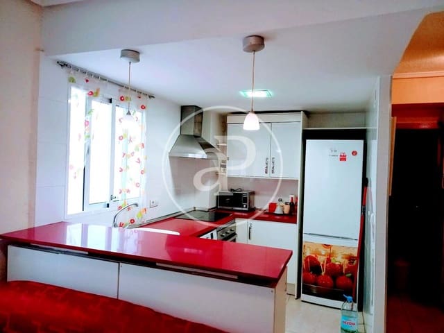 4 slaapkamer Appartement te huur in Benimaclet, Valencia stad - € 1.500 (Ref: 9911189)