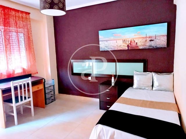 4 slaapkamer Appartement te huur in Benimaclet, Valencia stad - € 1.500 (Ref: 9911189)