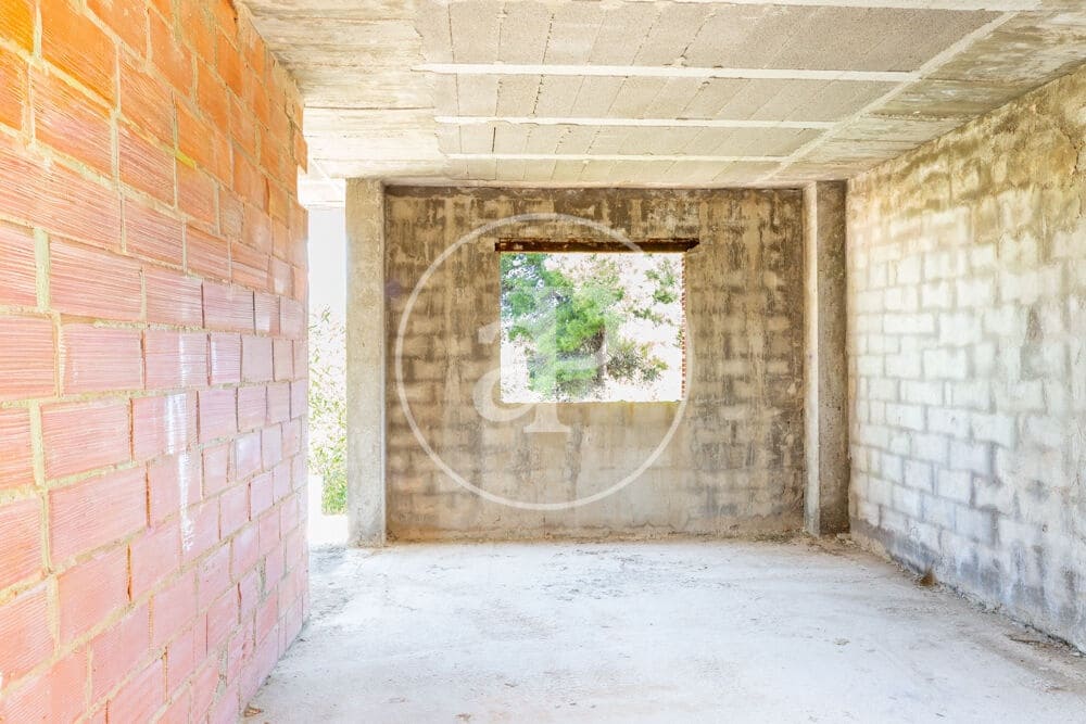 Terreno/Finca Rústica en Chiva en venta - 999.999 € (Ref: 9911190)