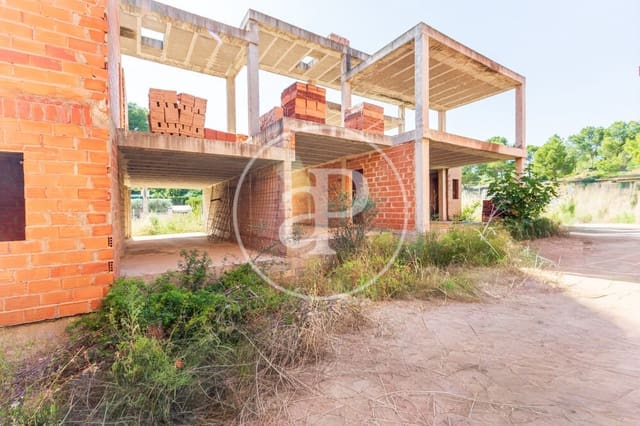 Terreno/Finca Rústica en Chiva en venta - 999.999 € (Ref: 9911190)