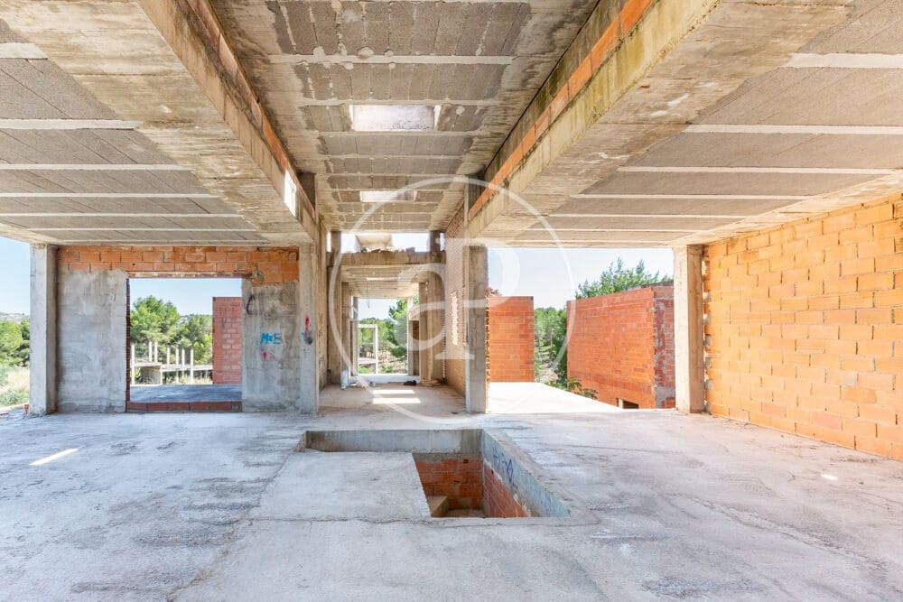 Terreno/Finca Rústica en Chiva en venta - 999.999 € (Ref: 9911190)