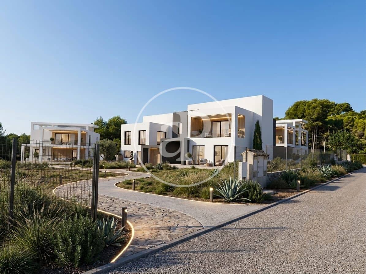Undeveloped Land for sale in Chiva - € 940,000 (Ref: 9911190)