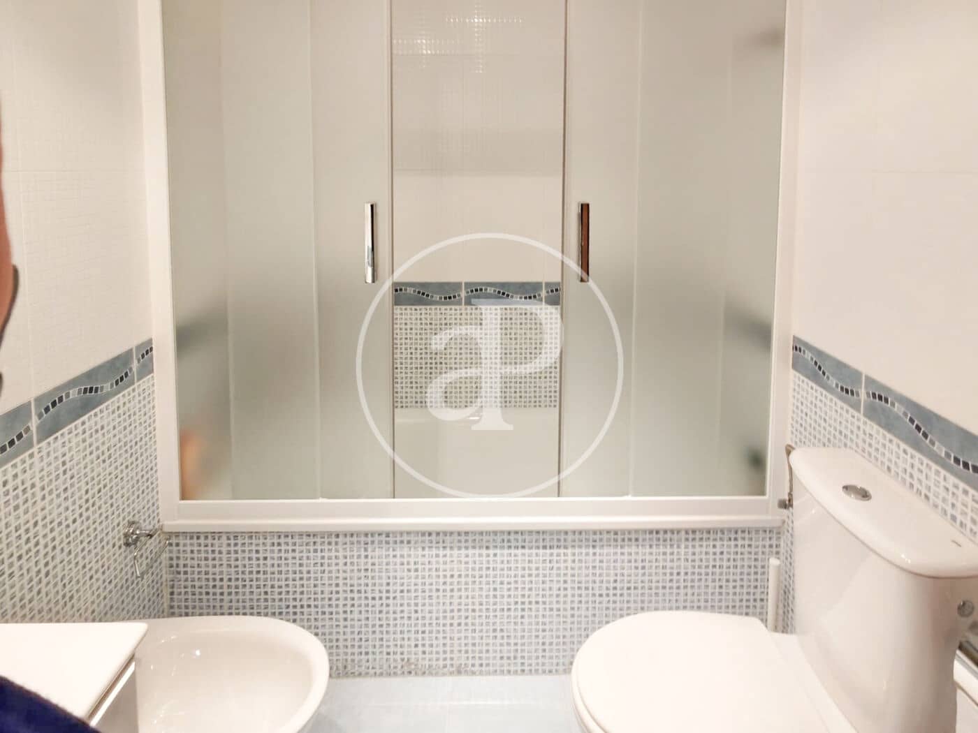 Apartamento de 3 habitaciones en València ciudad en alquiler - 1.450 € (Ref: 9911192)