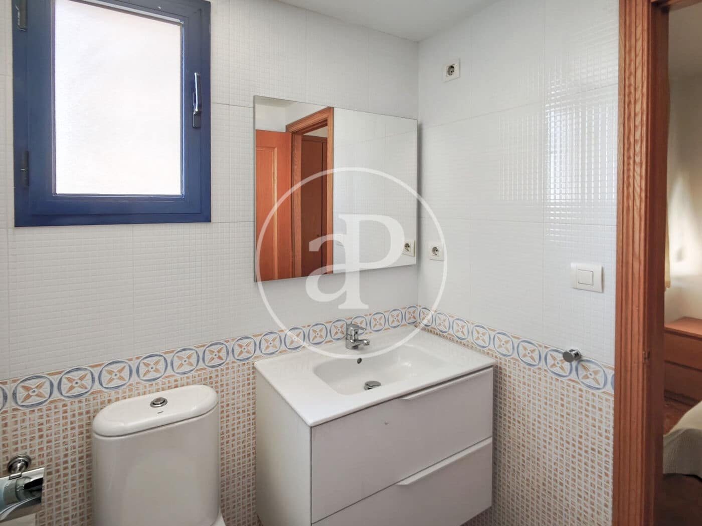 Apartamento de 3 habitaciones en València ciudad en alquiler - 1.450 € (Ref: 9911192)