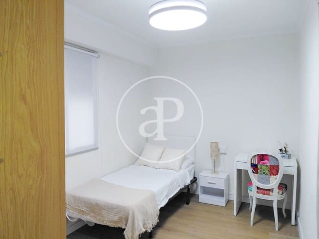 3 slaapkamer Appartement te huur in L'Hort de Senabre, Valencia stad - € 1.500 (Ref: 9913245)