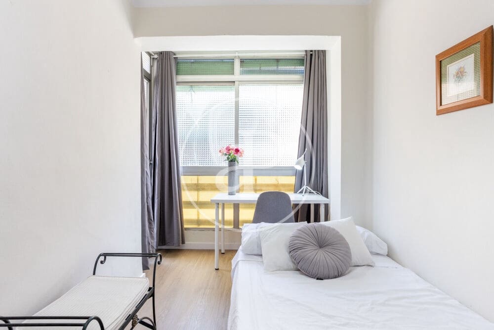 3 bedroom Apartment for rent in Valencia city - € 1,500 (Ref: 9913245)
