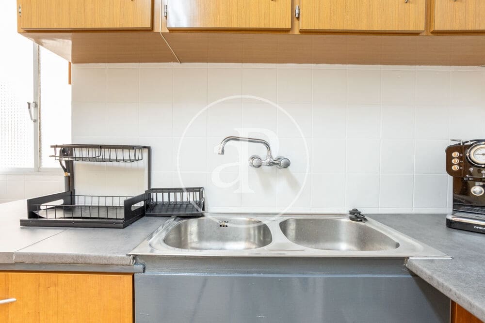 3 bedroom Apartment for rent in Valencia city - € 1,500 (Ref: 9913245)