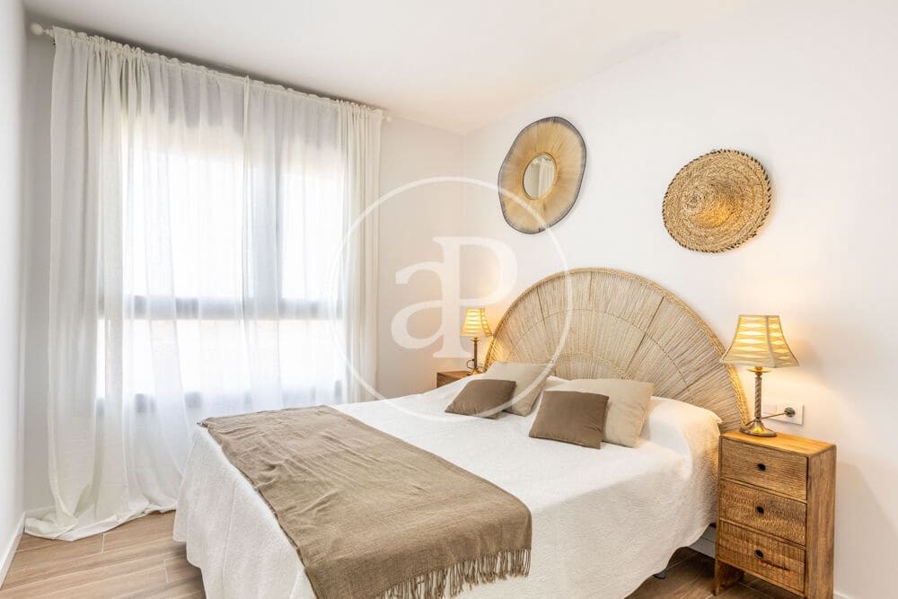 2 bedroom Apartment for rent in Quart de Poblet with pool garage - € 1,600 (Ref: 9913246)