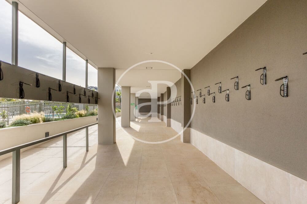 2 bedroom Apartment for rent in Quart de Poblet with pool garage - € 1,600 (Ref: 9913246)