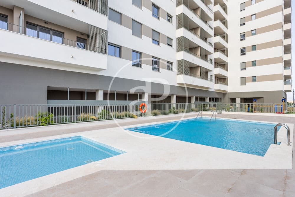 2 bedroom Apartment for rent in Quart de Poblet with pool garage - € 1,600 (Ref: 9913246)