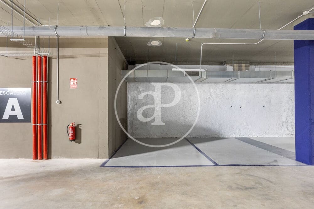 2 bedroom Apartment for rent in Quart de Poblet with pool garage - € 1,600 (Ref: 9913246)