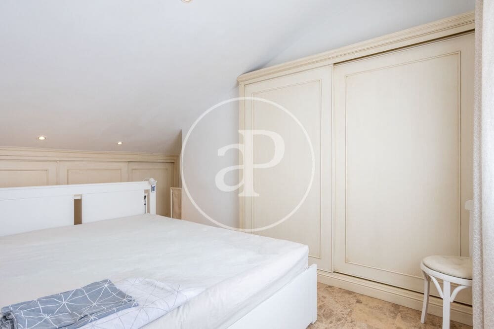 Appartement de 2 chambres à louer à Valence ville - 1 500 € (Ref: 9913247)