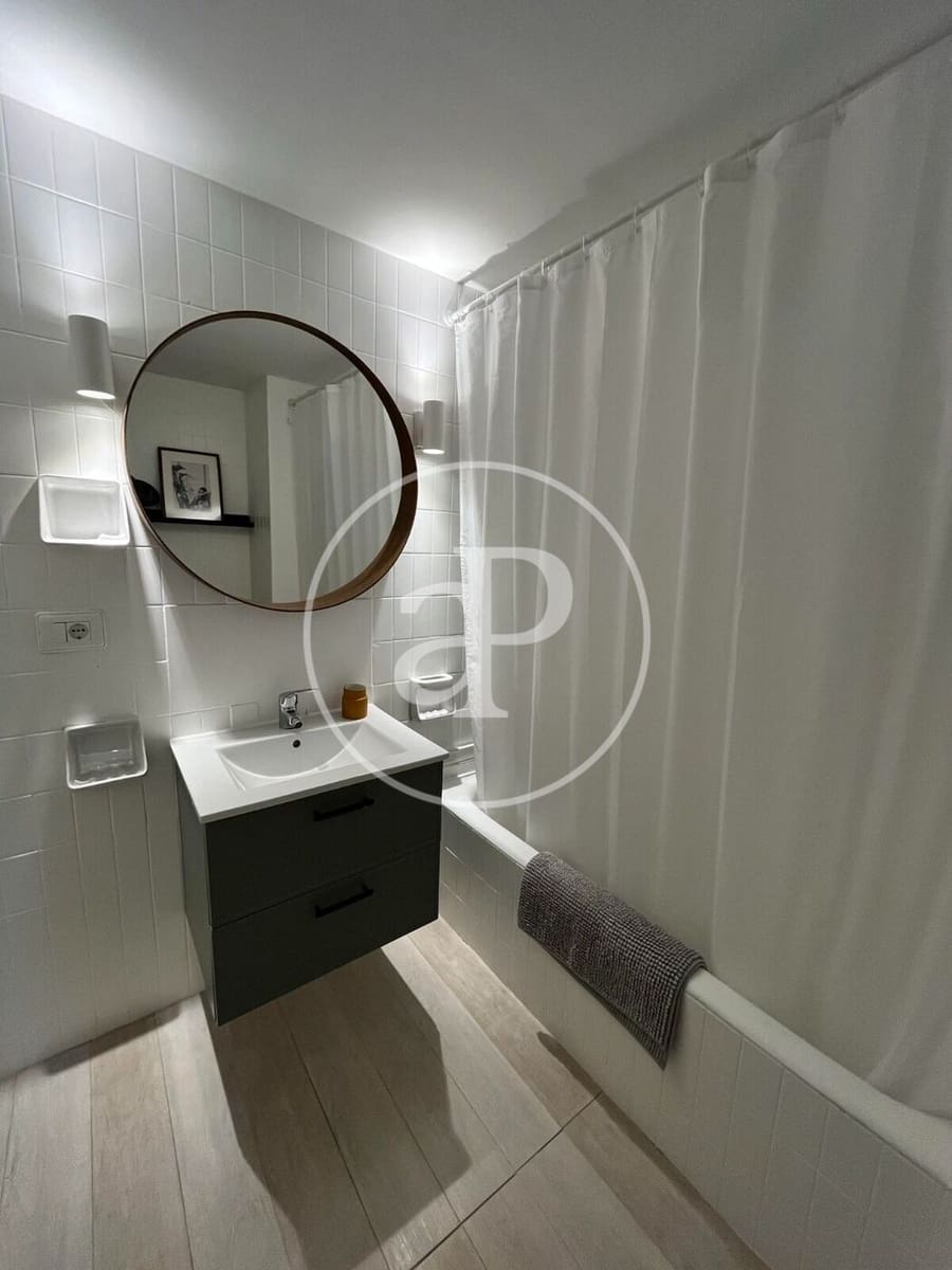 Appartement de 3 chambres à louer à Valence ville - 1 900 € (Ref: 9913248)