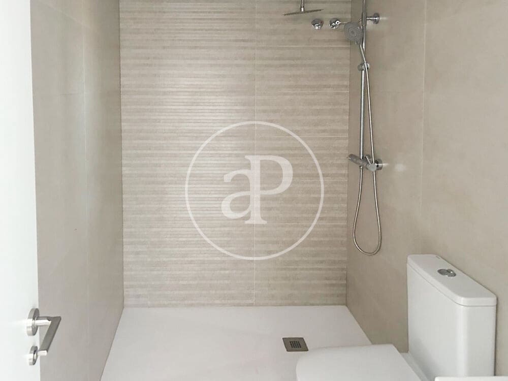 1 Zimmer Apartment zu verkaufen in Valencia Stadt - 250.000 € (Ref: 9913249)