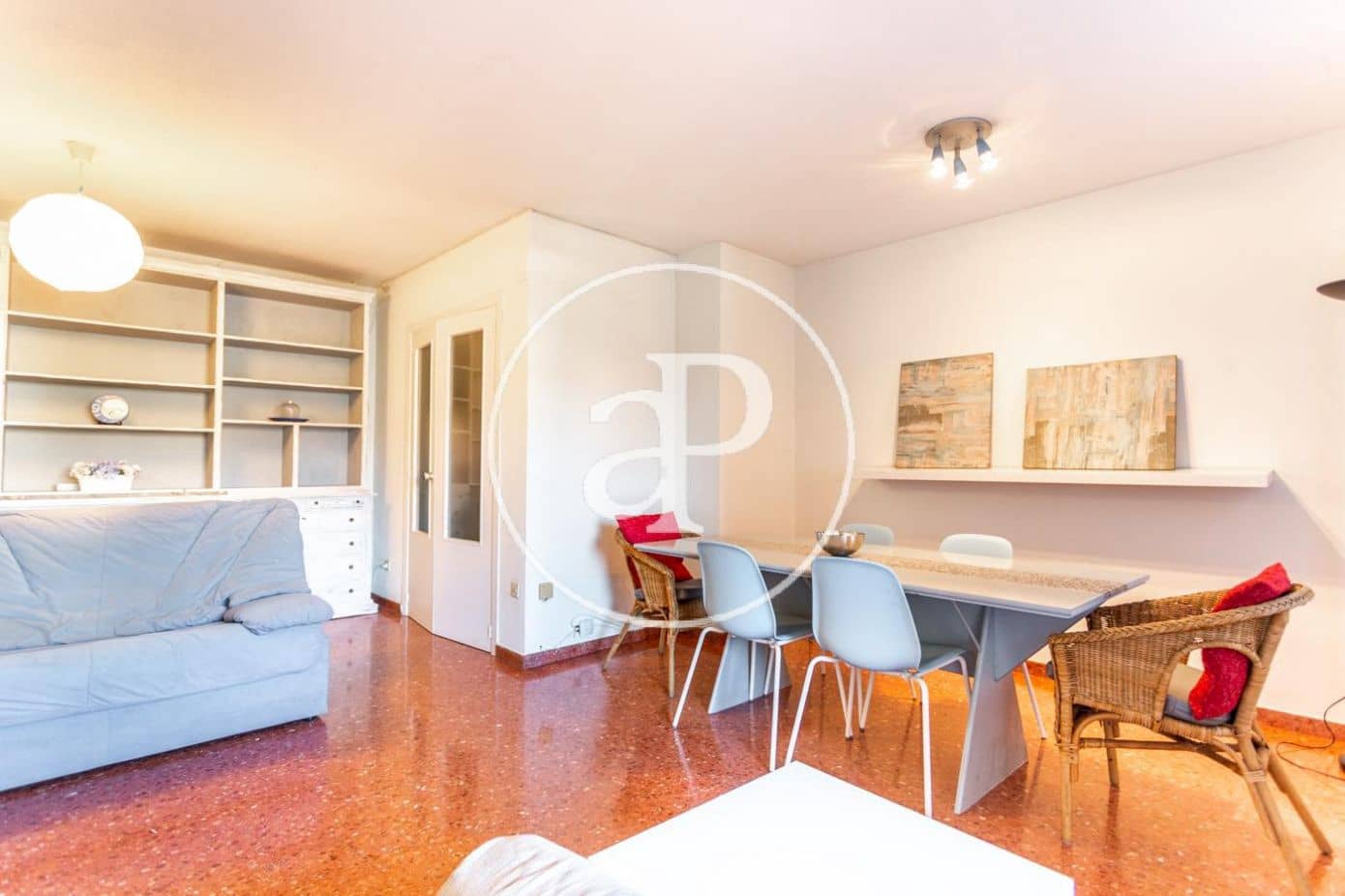 3 soverom Leilighet til leie i Valencia by med garasje - € 1 600 (Ref: 9915899)