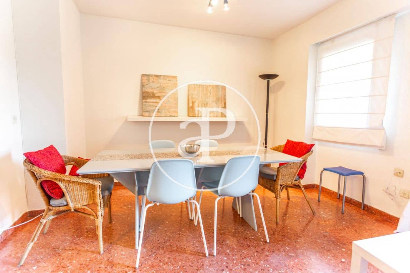 3 soverom Leilighet til leie i Valencia by med garasje - € 1 600 (Ref: 9915899)