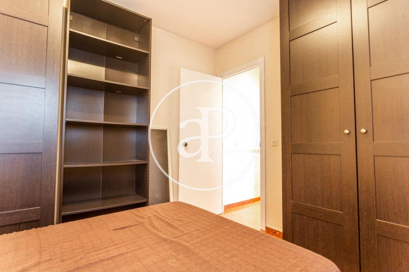 3 soverom Leilighet til leie i Valencia by med garasje - € 1 600 (Ref: 9915899)